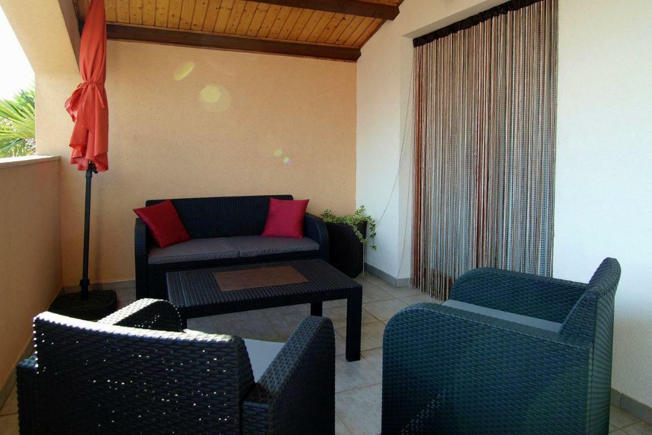 Apartment Pokrajac Ровиньско село Экстерьер фото
