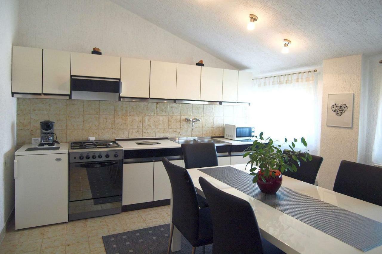 Apartment Pokrajac Ровиньско село Экстерьер фото