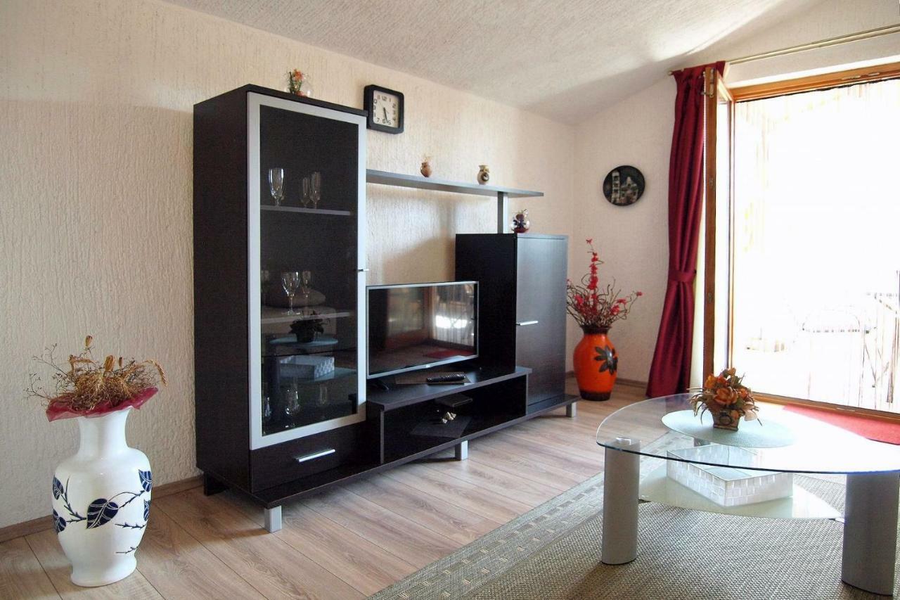Apartment Pokrajac Ровиньско село Экстерьер фото
